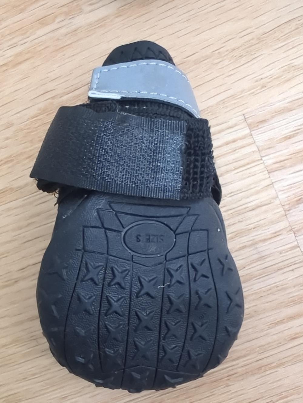 QUMY Pets Waterproof Dog Boots Size 3 Reflective Non-Slip Paw Protectors Black - Picture 4 of 7